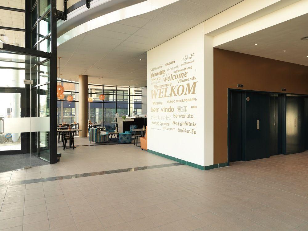 The Hague Teleport Hotel Exterior photo